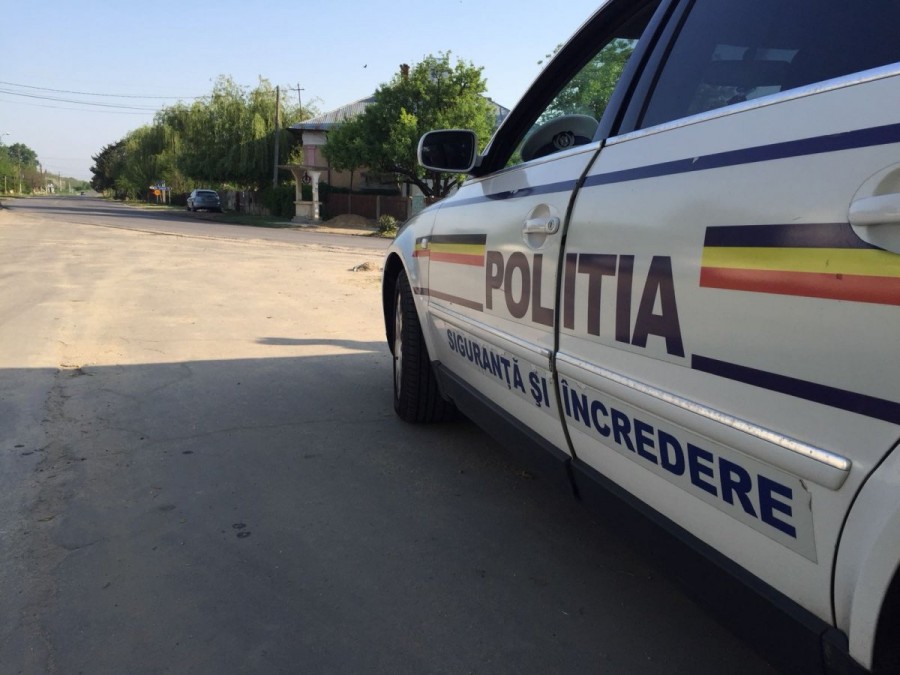 Ce a pățit un puști de 16 ani din Pilu care nu a oprit mașina la semnalele polițiștilor