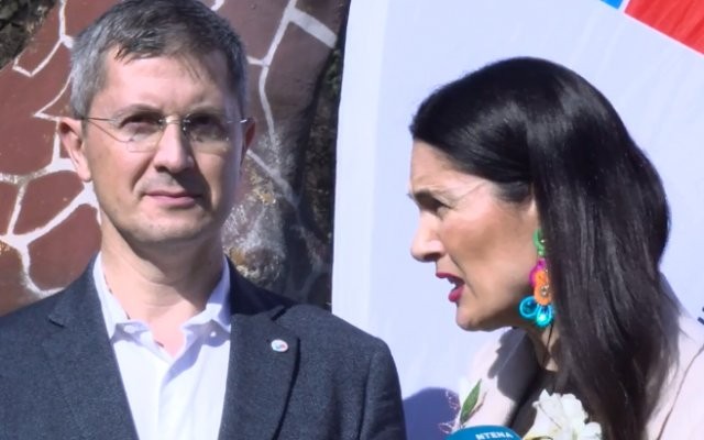 Clotilde Armand intervine în scandalul din USR şi le dă dreptate „exilaţilor”