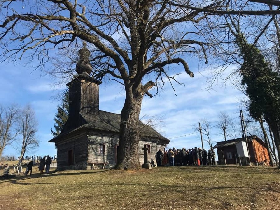 Ambulanța pentru Monumente Arad va începe lucrările de restaurare a Bisericii de lemn din  Ionești