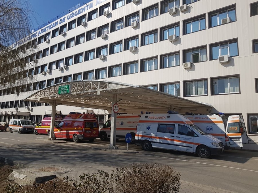 Aproape 80 de cadre medicale din judeţul Arad sunt infectate cu COVID-19