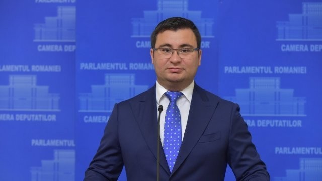 Glad Varga: „Micii antreprenori care doresc să participe la Târgul Național pentru Artizanat și Meșteșuguri de la Iaşi vor primi sprijin financiar din partea statului”