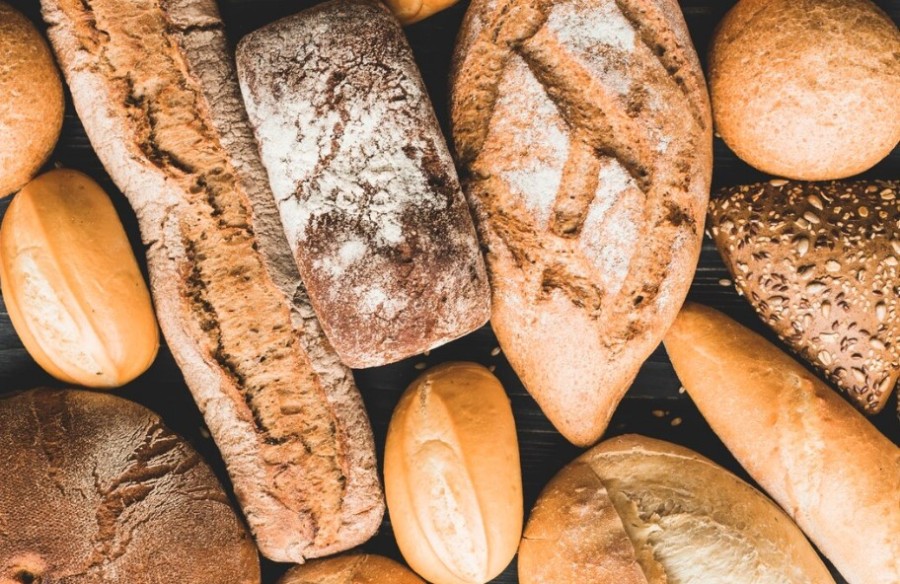Despre Nutriție: Pâinea Albă vs. Pâinea Integrală - Ce Alegeți?