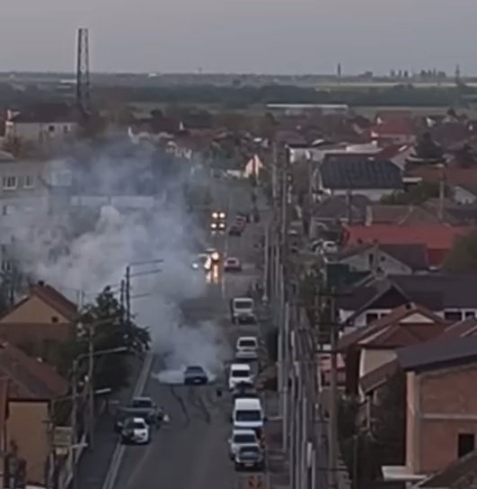(VIDEO) Un șofer s-a ales cu amendă și suspendarea permisului după ce a condus ca un descreierat