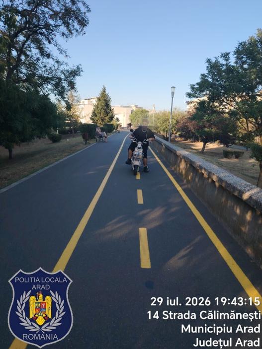 81 de sancțiuni pentru utilizatorii de trotinete și biciclete. Poliția Locală intensifică controalele pe Malul Mureșului